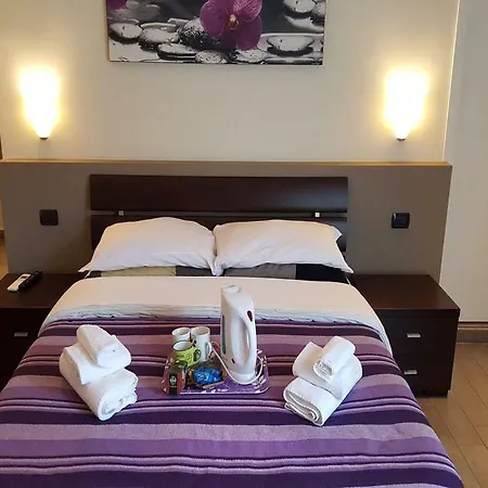 Cesar Vatican Rooms Rome