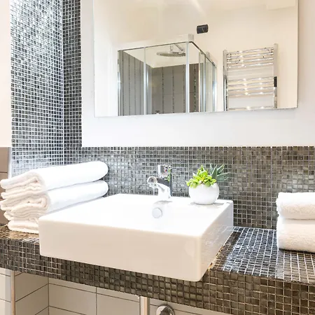 Cesar Vatican 게스트하우스 4*